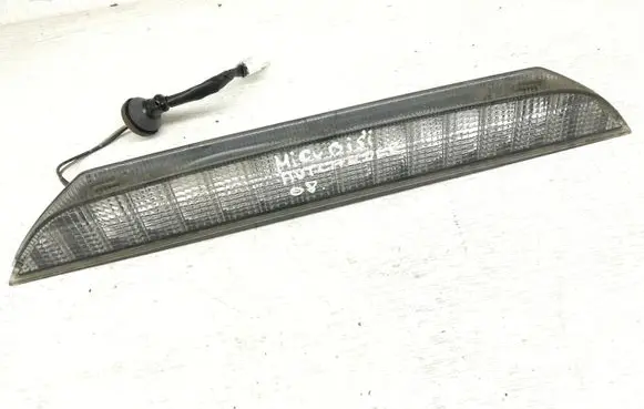 Mitsubishi Outlander Third/center stoplight P5631