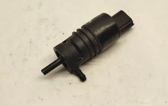 BMW 5 GT F07 Windscreen/windshield washer pump 6934160 693416001
