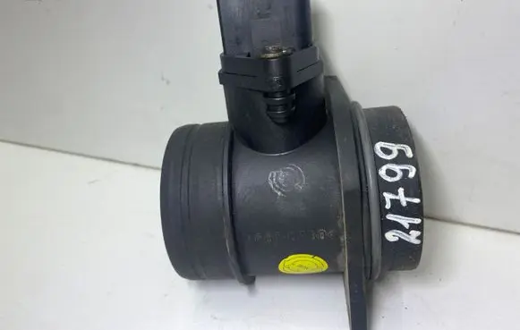 Seat Alhambra (Mk1) Mass air flow meter 06A906461G 0280218060