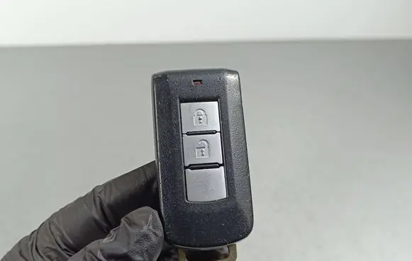 Mitsubishi Eclipse Cross Ignition key/card 