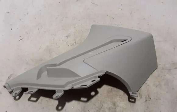 Volvo V60 Tailgate/trunk side cover trim 32132033