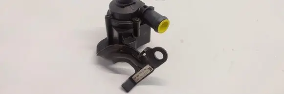 Audi Q3 8U Water pump 5Q0965561B 5Q0121599Q