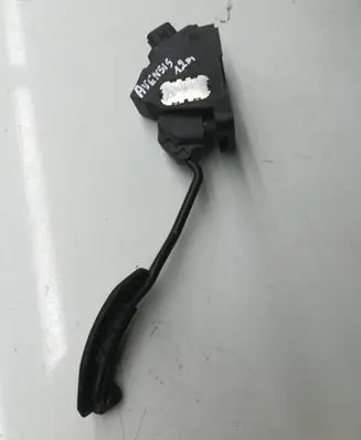 Toyota Avensis T270 Accelerator throttle pedal 7811005021 11312B 02952647562
