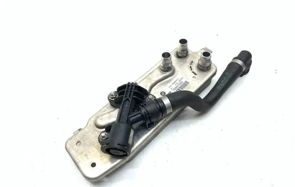 BMW 7 F01 F02 F03 F04 Engine oil radiator 7638679 1721763867901