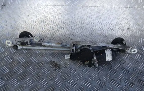 Renault Koleos I Front wiper linkage and motor ZD1636