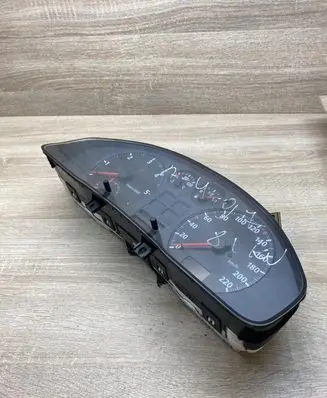 Audi A4 S4 B5 8D Speedometer (instrument cluster) 8D0919033A