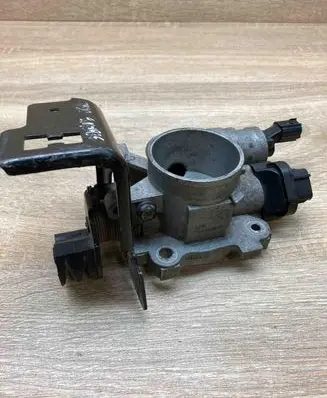 Chrysler Sebring (ST-22 - JR) Throttle body valve 04627601AC