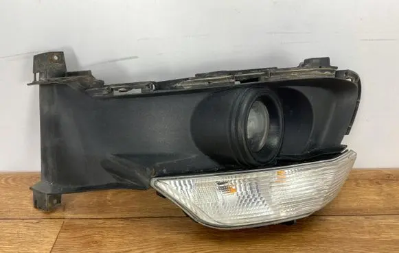 Ford Mustang VI Front fog light FR3B-17B969-AC