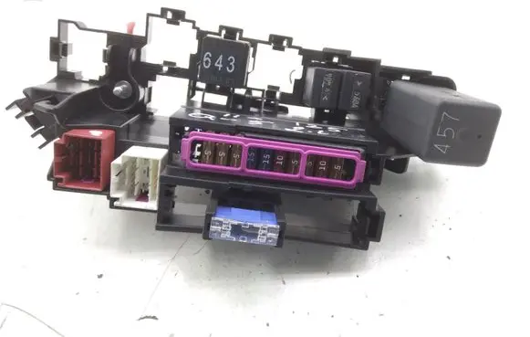 Audi Q5 SQ5 Fuse module