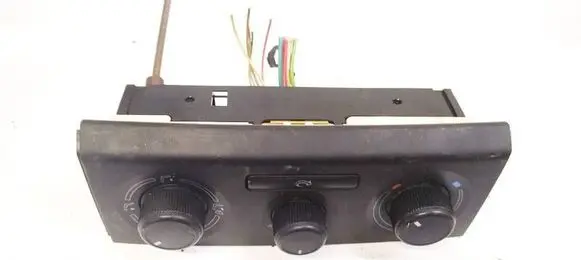 Skoda Praktik (5J8) Climate control unit 5J0819045