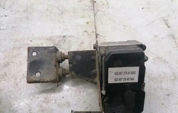 Seat Ibiza III (6L) ABS Pump 6Q0907379AF