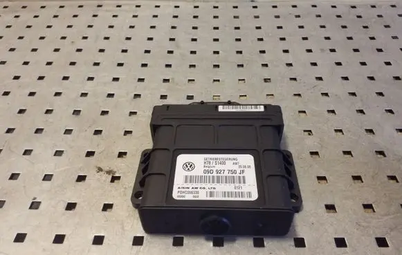 Audi Q7 4L Gearbox control unit/module 09D927750JF