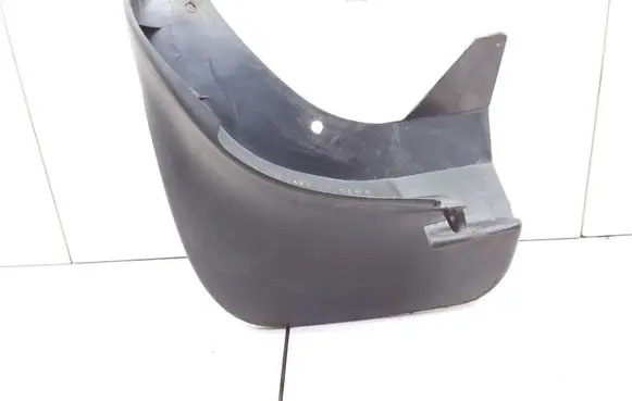 Mazda 323 F Front mudguard B02S51851