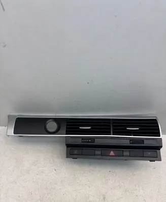 Audi A6 S6 C6 4F Dash center air vent grill 4F1820951