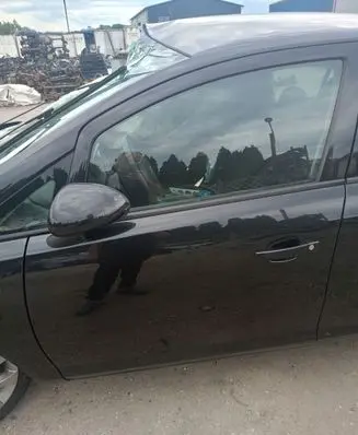 Opel Corsa D Sliding door window/glass 