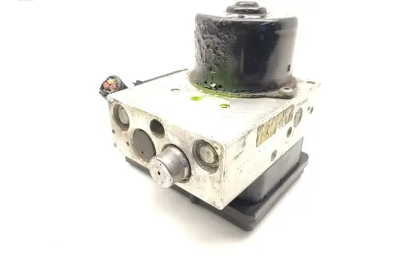Nissan Pathfinder R51 ABS Pump 47660-EB40A