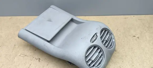 Mercedes-Benz CLK A209 C209 Rear air vent grill A2096809039