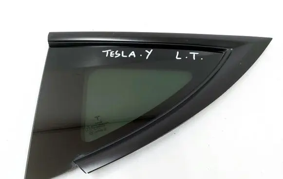 Tesla Model Y Rear side window 1621162-00-B