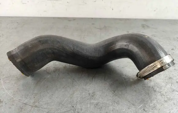 Jaguar F-Pace Intercooler hose/pipe T2H2546