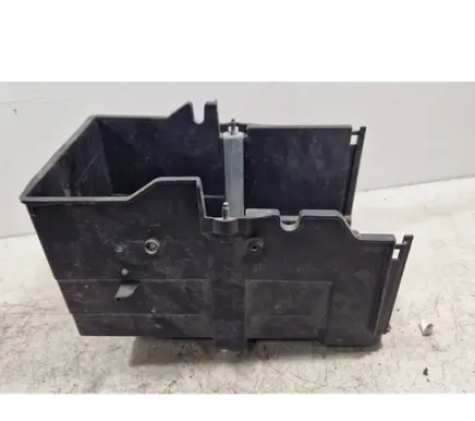 Ford Focus Battery box tray AM5110723