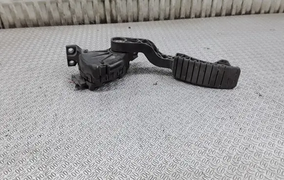 Renault Laguna II Accelerator throttle pedal 8200002904