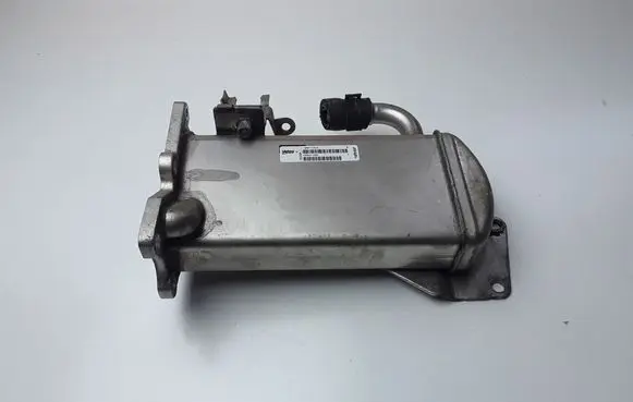 Audi A4 S4 B8 8K EGR valve cooler MM114C4