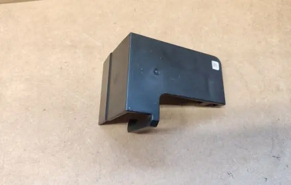 BMW 3 G20 G21 Battery box tray cover/lid 6844137 61216844137