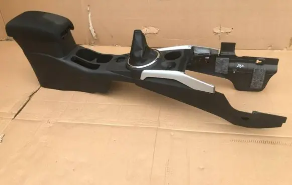 Mitsubishi ASX Center console