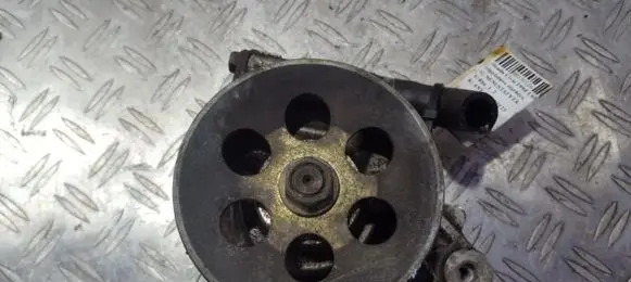 Honda Civic Power steering pump