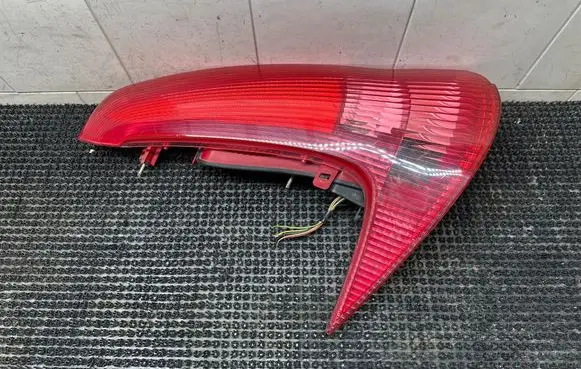 Rear/tail lights