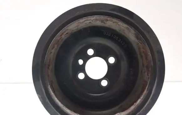 Volkswagen PASSAT B5.5 Crankshaft pulley 03G105243B