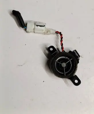 Hyundai i30 Front door high frequency speaker 93540301