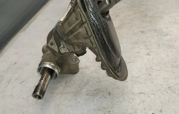 Ford Fusion II Steering rack