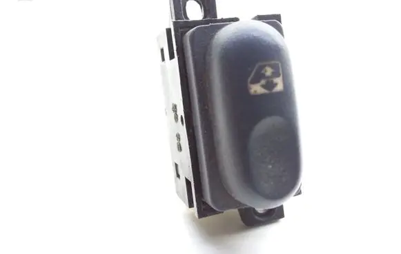 Renault Espace III Electric window control switch 7700875677