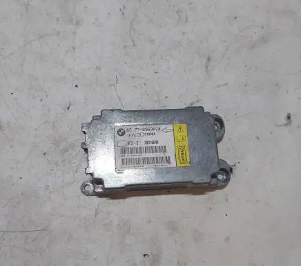 BMW 5 E60 E61 Airbag control unit/module 6963024 28016048 65776963024
