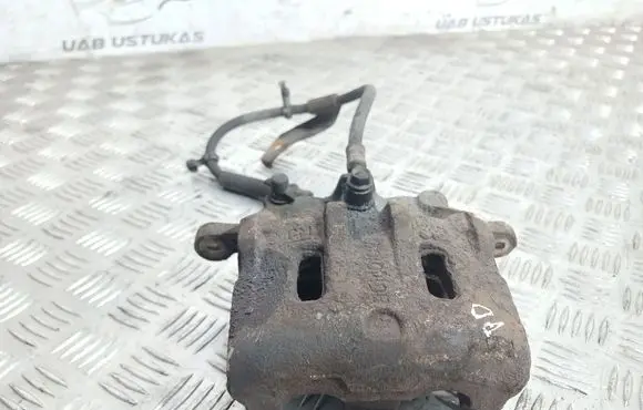 Chevrolet Captiva Front brake caliper