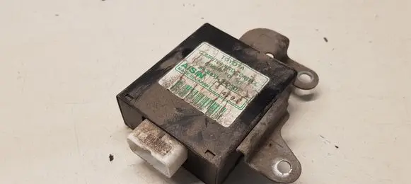 Toyota Land Cruiser (J120) Transfer box differential control unit 8953060290 36380110050