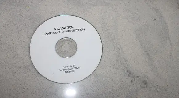 Volkswagen PASSAT B5.5 Navigation maps CD/DVD TRAVELPILOTDX BLAUPUNKT RADIONAVIGATIONSYSTEMMFD