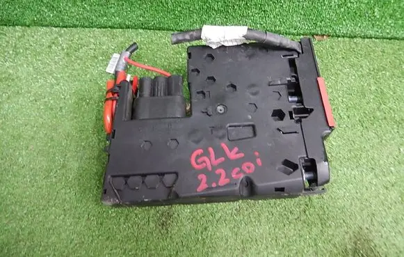 Mercedes-Benz GLK (X204) Negative earth cable (battery) 