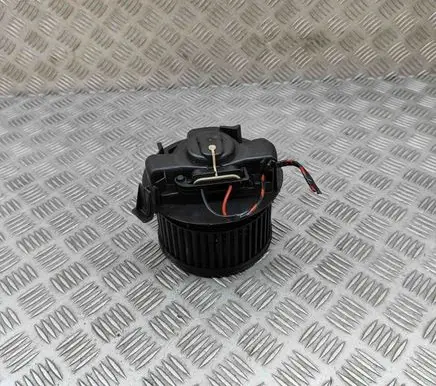 Renault Twingo II Heater fan/blower 7701067982