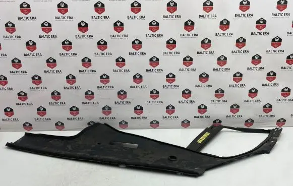 BMW 7 F01 F02 F03 F04 Engine cover (trim) 7019802 10527110