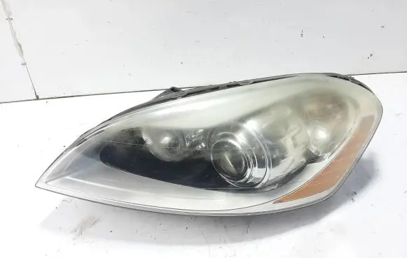 Volvo XC60 Headlight/headlamp 30763137
