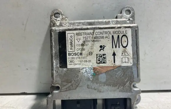 Ford Mondeo MK IV Engine control unit/module 7S7T14B056AC 670007964501 0285010157