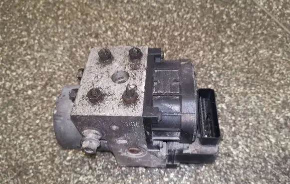 Nissan Almera N16 ABS Pump 0273004596
