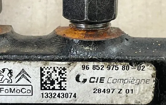 Citroen DS5 Fuel main line pipe 9685297580 133243074 28497Z01