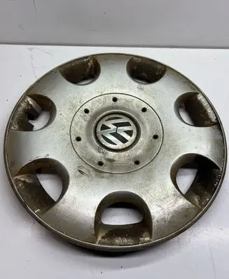 Volkswagen Touran I R16 wheel hub/cap/trim 1T0601147B