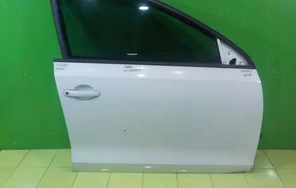 Ford Fiesta Front door PRZOD PRAWE