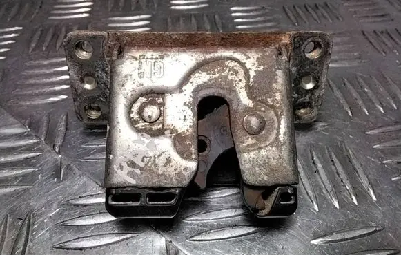 Opel Astra G Tailgate/trunk/boot lock/catch/latch