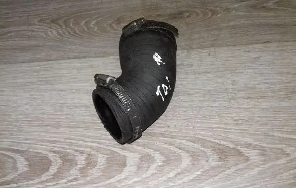 Volvo S80 Intercooler hose/pipe
