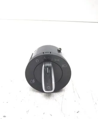 Volkswagen PASSAT CC Light switch 3C8941431